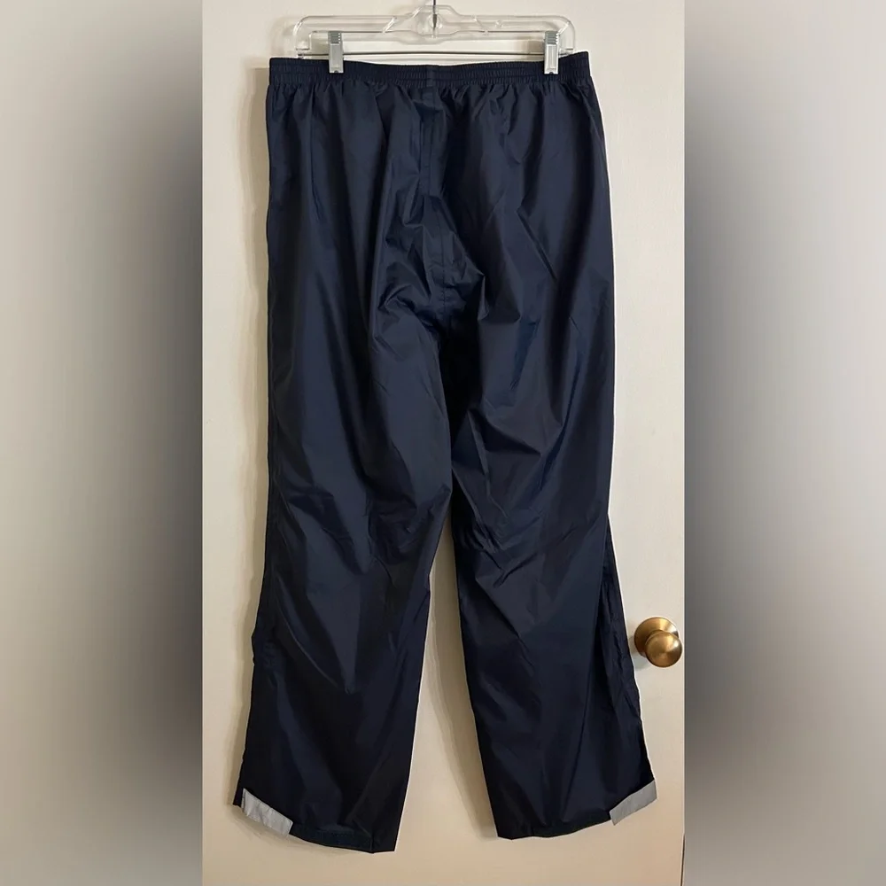 33,000 ft Woman’s Packable Rain Pants- Blue - Picture 5 of 13